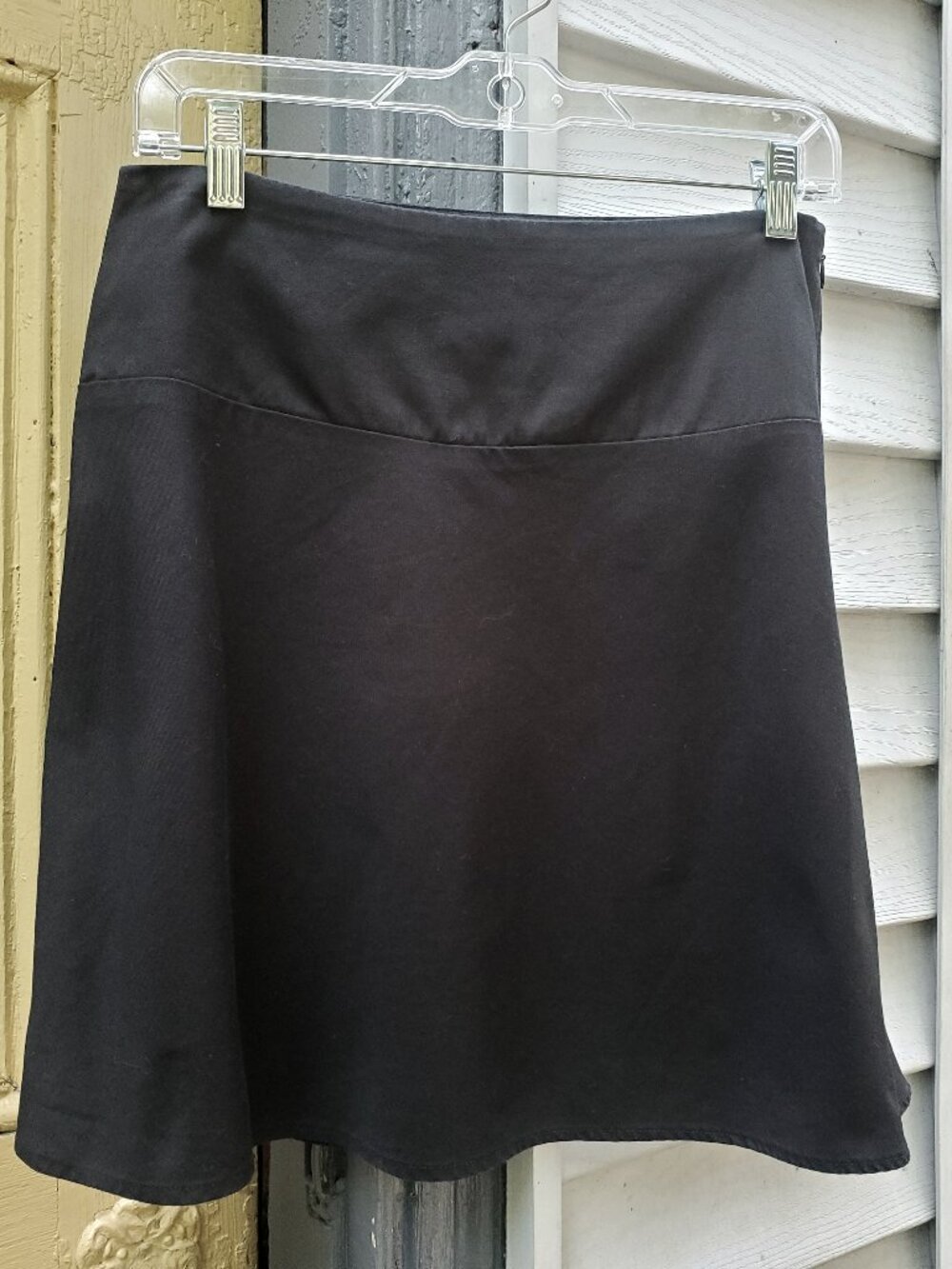 Old Navy Vintage Mini Skirt, Black, Size 4